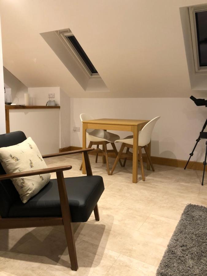 Quiet Secluded Loft In County Durham Apartment Exterior photo